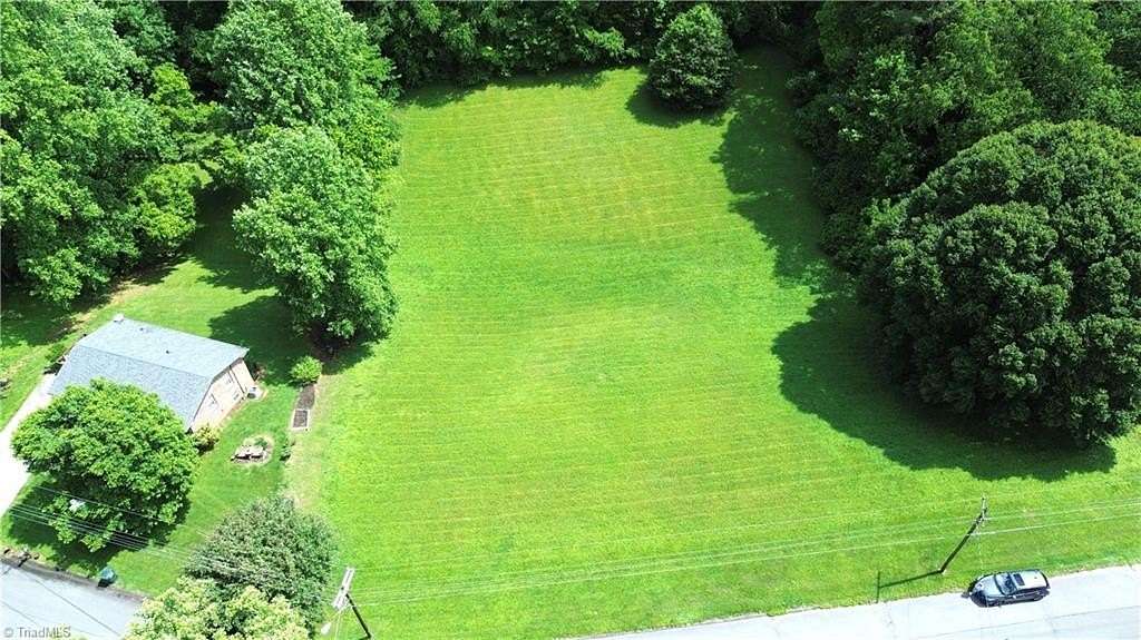 1.27 Acres of Residential Land for Sale in Jonesville, North Carolina