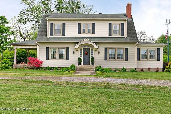 8.68 Acres of Residential Land with Home for Sale in Loretto, Kentucky