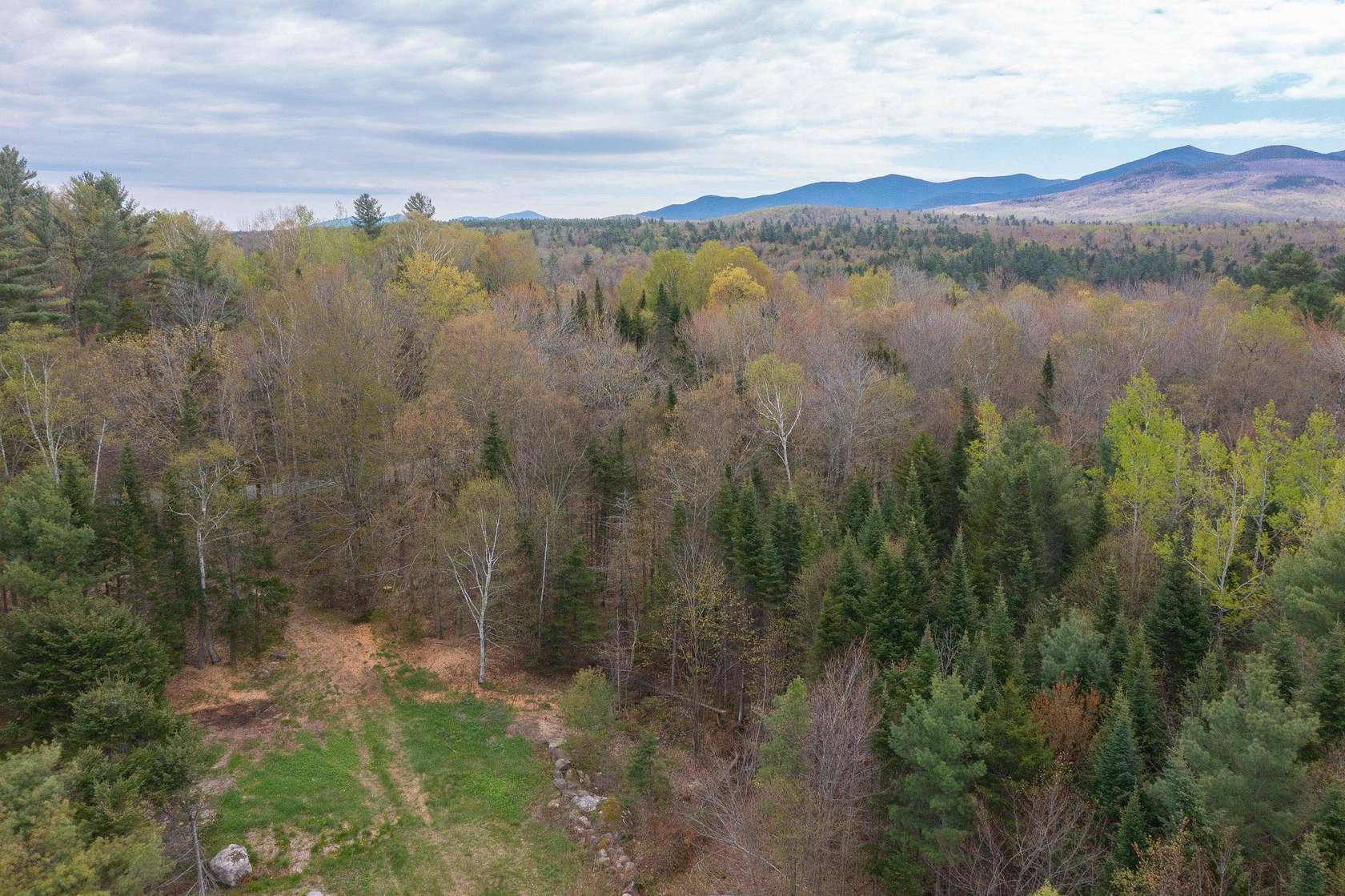 1.6 Acres of Residential Land for Sale in Franconia, New Hampshire