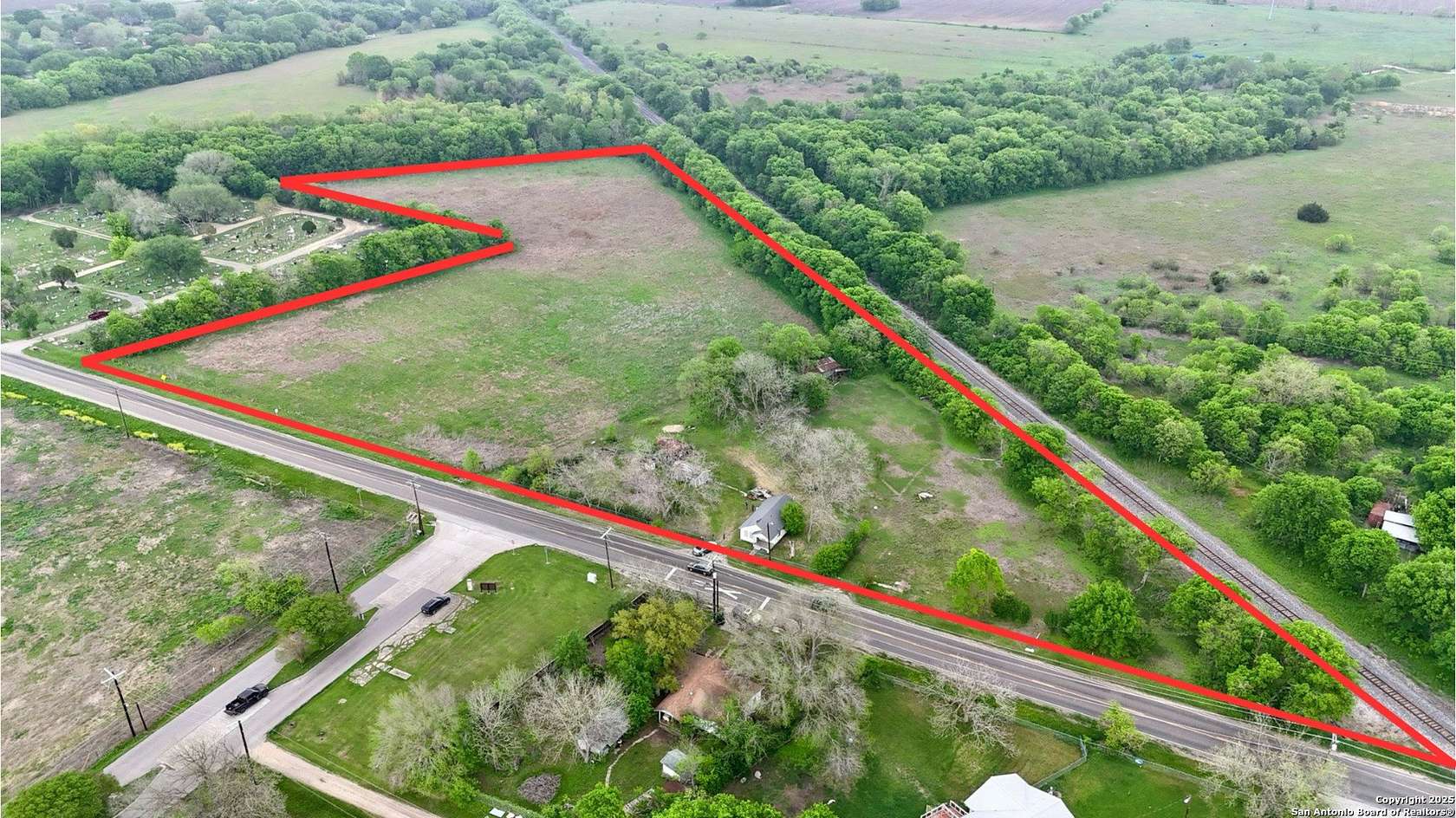 8.49 Acres of Residential Land for Sale in Maxwell, Texas