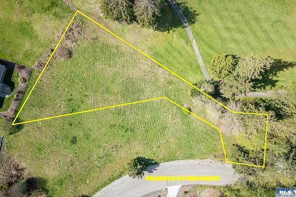 0.94 Acres of Residential Land for Sale in Port Angeles, Washington