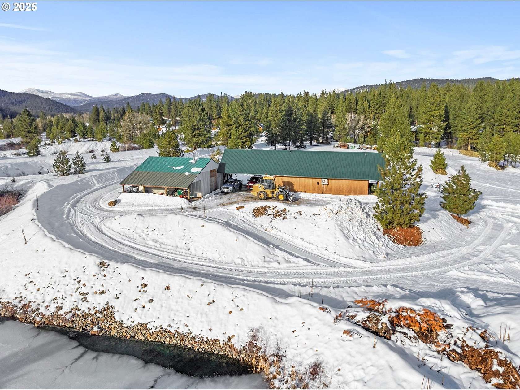 3 Acres of Residential Land with Home for Sale in Sumpter, Oregon