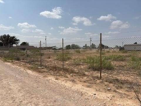 2 Acres of Land for Sale in Midland, Texas