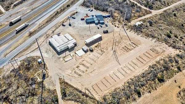 4 Acres of Improved Commercial Land for Sale in Big Spring, Texas