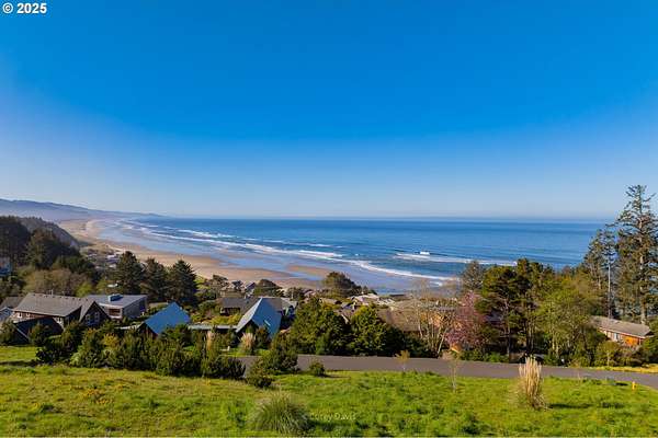 1 Acre of Residential Land for Sale in Manzanita, Oregon