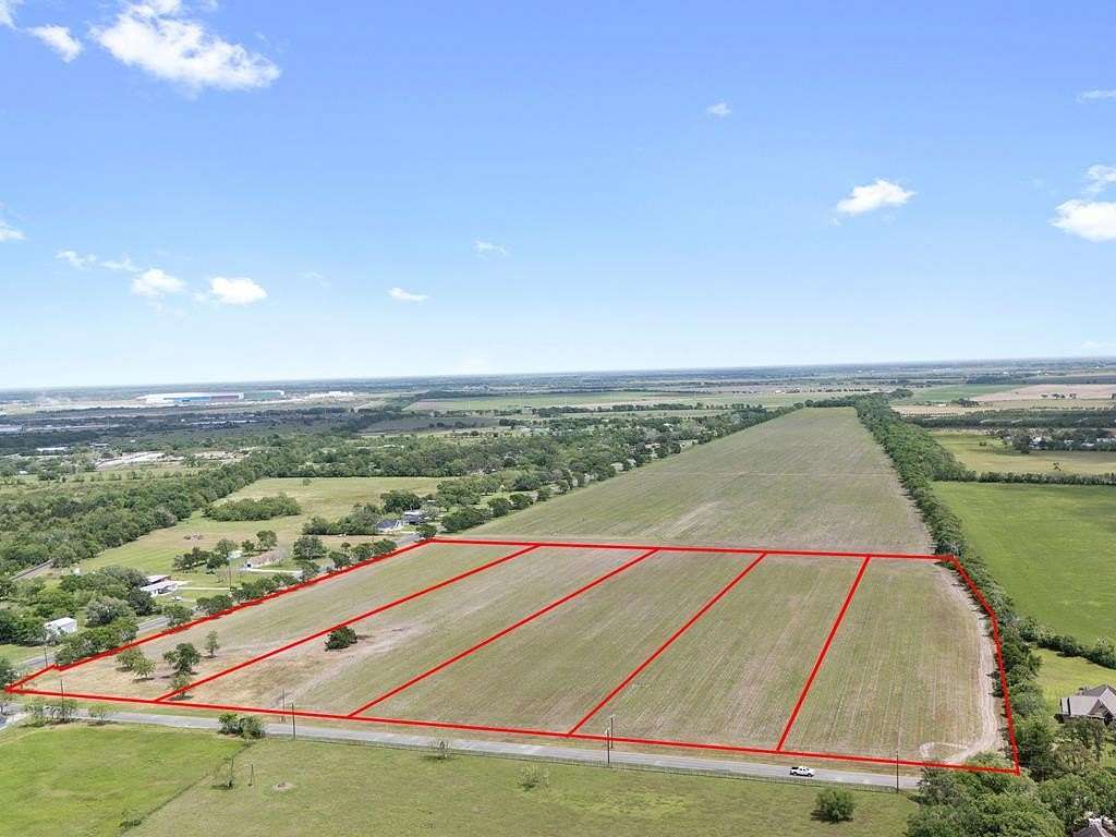 5 Acres of Residential Land for Sale in Bay City, Texas