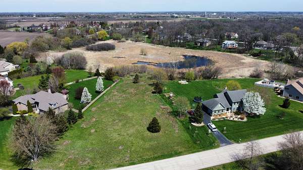 1 Acre of Residential Land for Sale in McHenry, Illinois