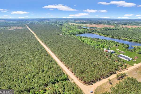 3 Acres of Residential Land for Sale in Alma, Georgia
