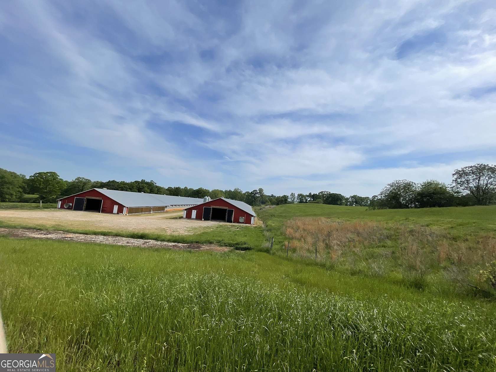 69.8 Acres of Agricultural Land with Home for Sale in Bowman, Georgia