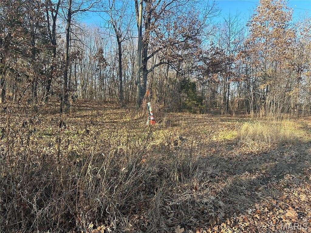 0.92 Acres of Residential Land for Sale in Creal Springs, Illinois