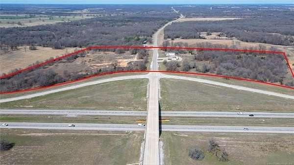 31.2 Acres of Improved Commercial Land for Sale in Okemah, Oklahoma