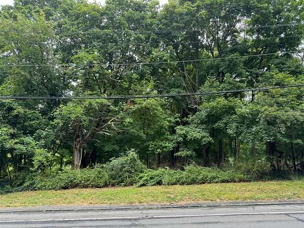 1.59 Acres of Residential Land for Sale in Cutchogue, New York