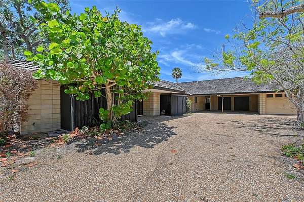 0.33 Acres of Residential Land for Sale in Sarasota, Florida