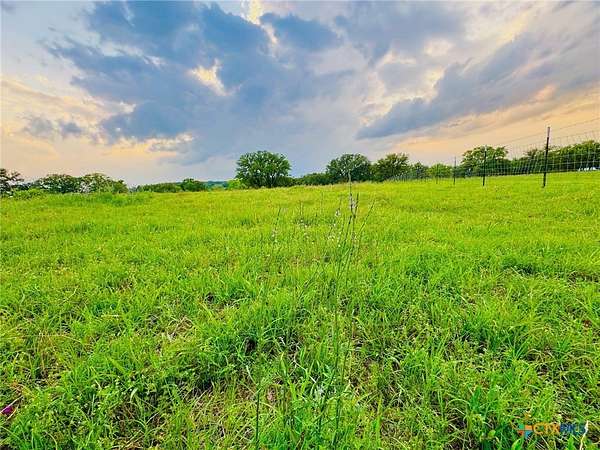 1 Acre of Residential Land for Sale in Gatesville, Texas