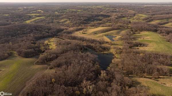 61 Acres of Recreational Land for Sale in Drakesville, Iowa