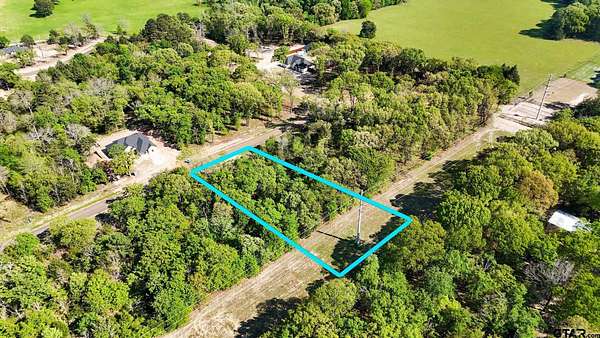 0.78 Acres of Residential Land for Sale in Mineola, Texas