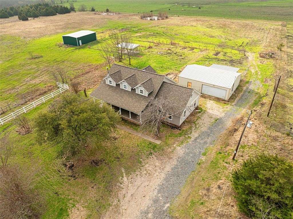10.5 Acres of Land with Home for Sale in Farmersville, Texas