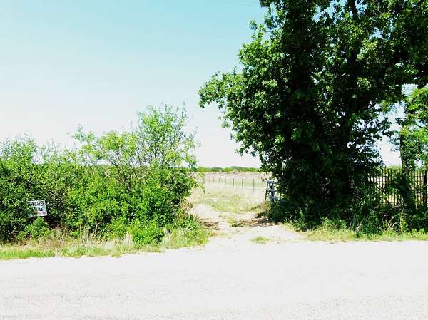 10 Acres of Land for Sale in Brownwood, Texas