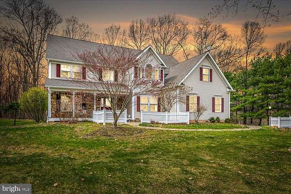 5.13 Acres of Residential Land with Home for Sale in Milford, New Jersey