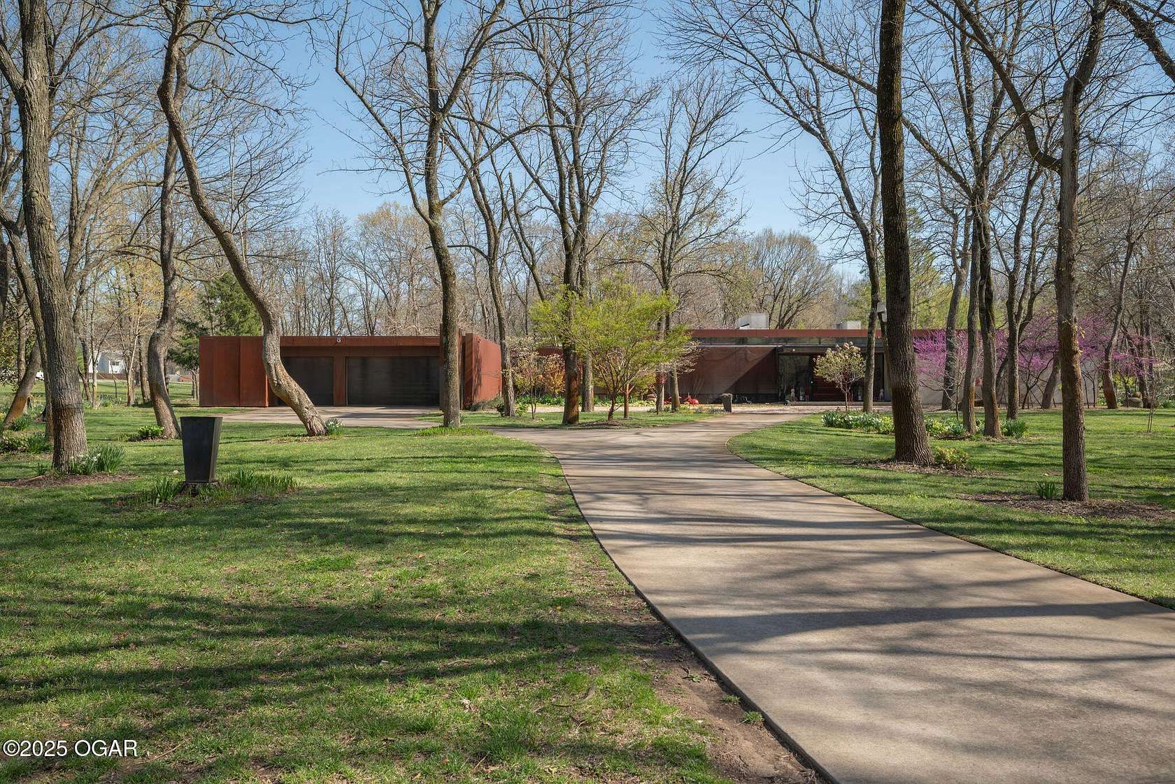 7 Acres of Residential Land with Home for Sale in Joplin, Missouri