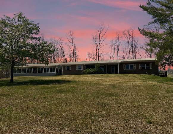 5 Acres of Residential Land with Home for Sale in Morehead, Kentucky