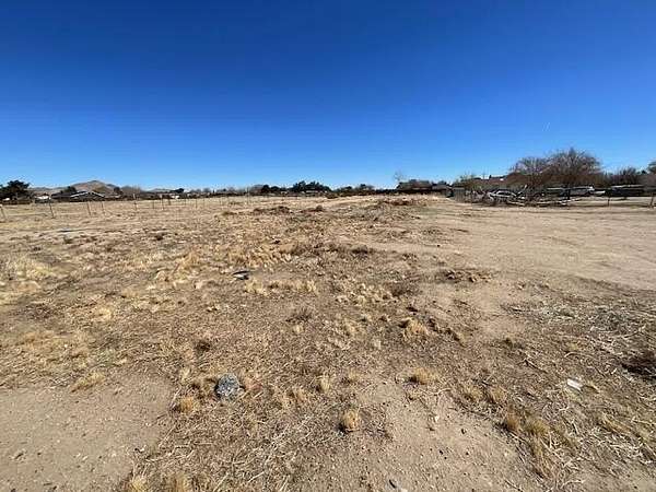 Residential Land for Sale in Lancaster, California