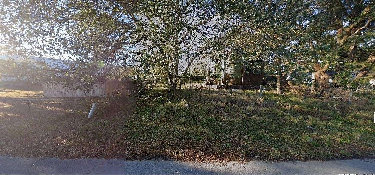 0.17 Acres of Land for Sale in Leesburg, Florida