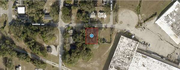 0.17 Acres of Commercial Land for Sale in Leesburg, Florida