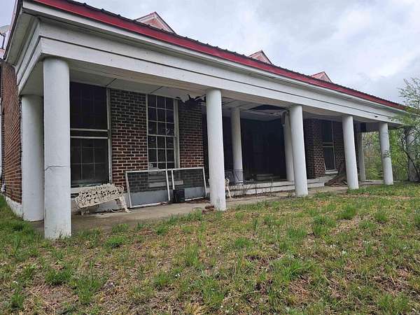 2.84 Acres of Improved Commercial Land for Sale in Mena, Arkansas