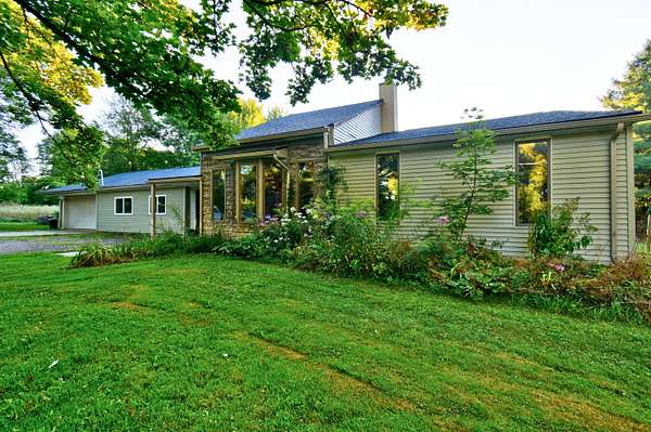 1.72 Acres of Residential Land with Home for Sale in Fowlerville, Michigan