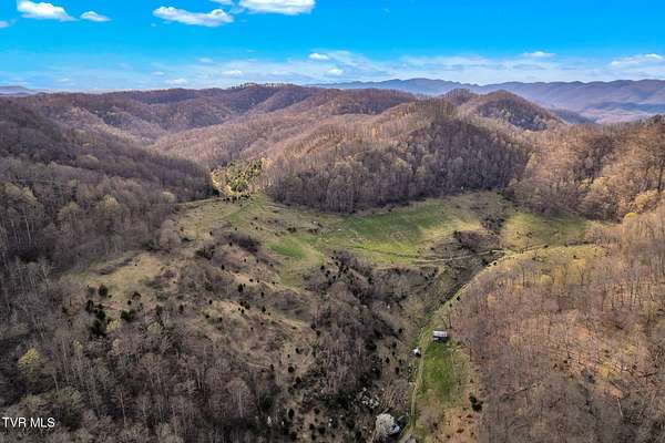 478 Acres of Land with Home for Sale in Bristol, Virginia