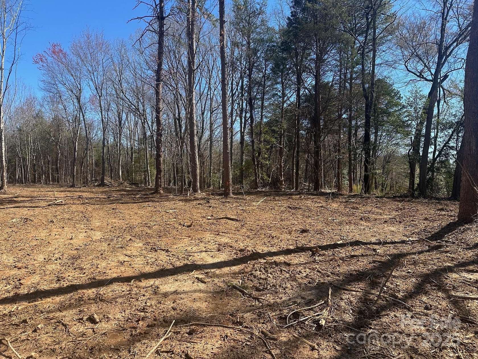 1.38 Acres of Residential Land for Sale in Sherrills Ford, North Carolina