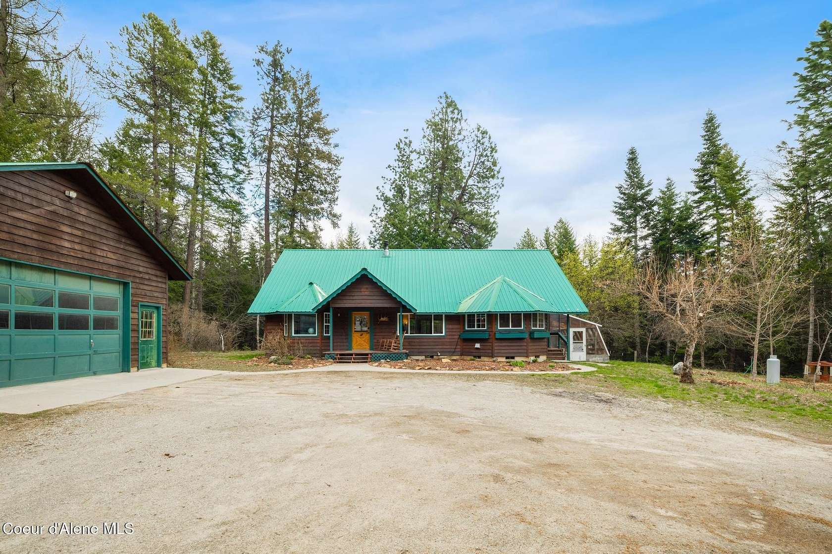 10 Acres of Residential Land with Home for Sale in Sandpoint, Idaho