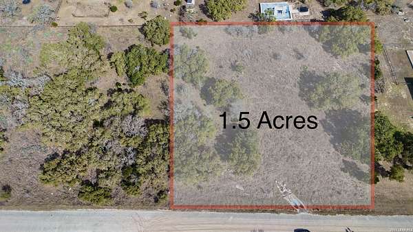 1.5 Acres of Residential Land for Sale in San Antonio, Texas