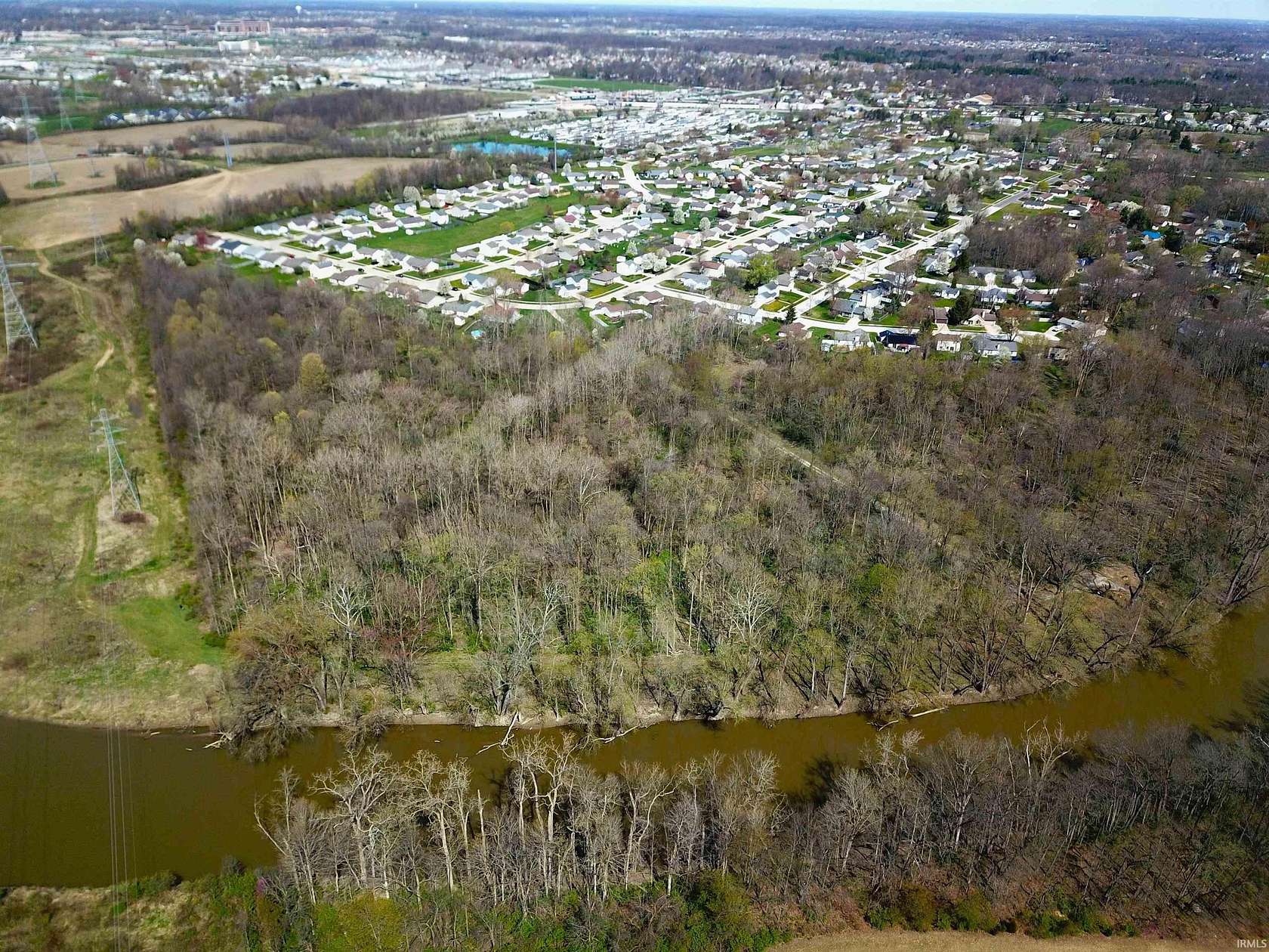 18.6 Acres of Recreational Land for Sale in Fort Wayne, Indiana