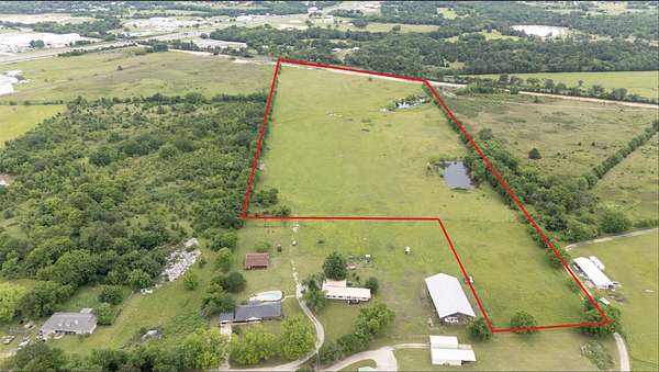 31 Acres of Land for Sale in Sulphur Springs, Texas