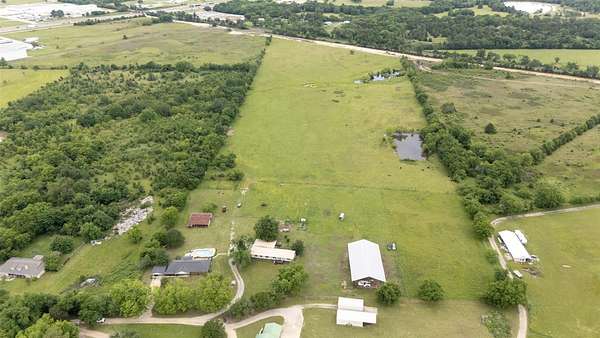 20 Acres of Land for Sale in Sulphur Springs, Texas