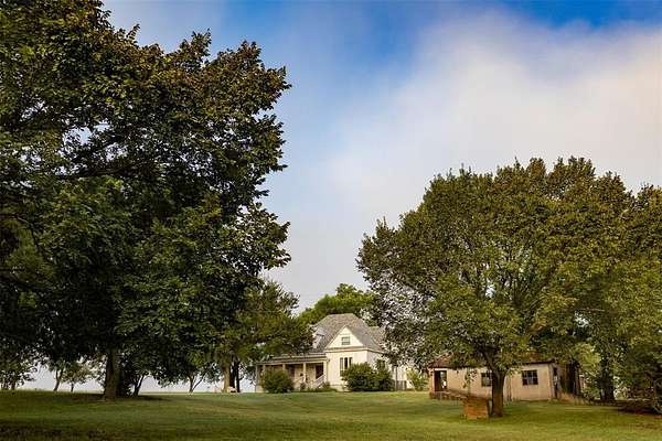 8 Acres of Land with Home for Sale in Howe, Texas