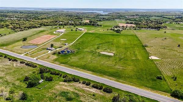 12 Acres of Land for Sale in Gordonville, Texas