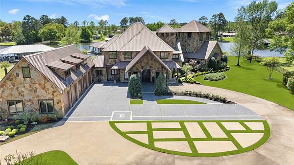 1.85 Acres of Land with Home for Sale in Whitehouse, Texas