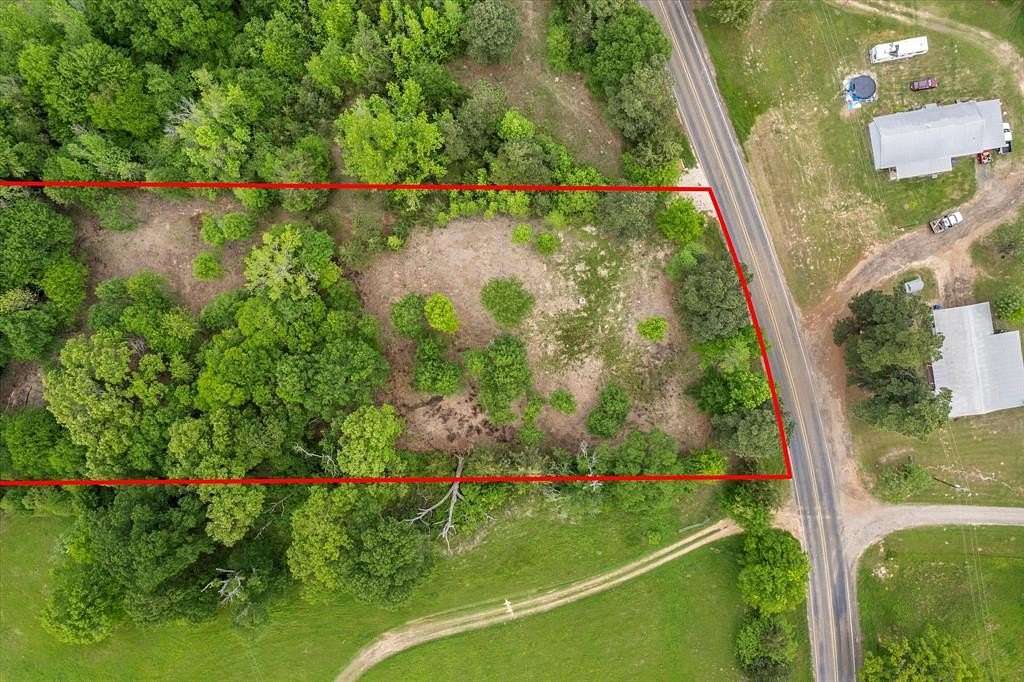 5.63 Acres of Residential Land for Sale in Mount Pleasant, Texas