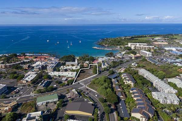 1.23 Acres of Mixed-Use Land for Sale in Kailua-Kona, Hawaii