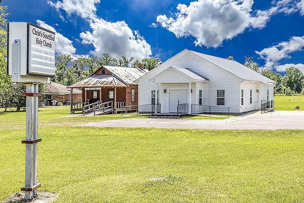 1.53 Acres of Improved Commercial Land for Sale in Houma, Louisiana