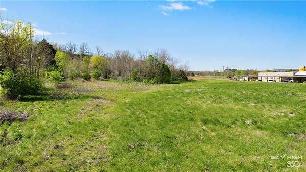5 Acres of Land for Sale in Fayetteville, Arkansas