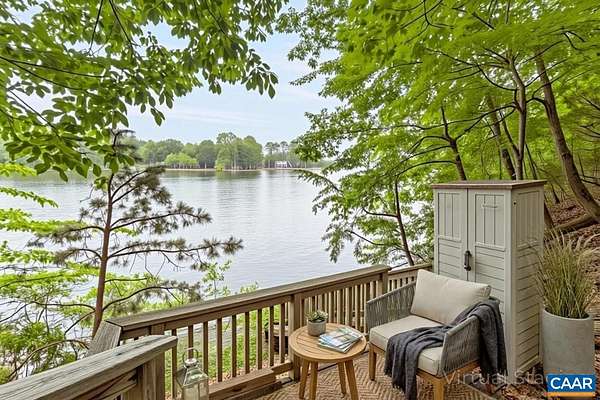 1.83 Acres of Land with Home for Sale in Palmyra, Virginia