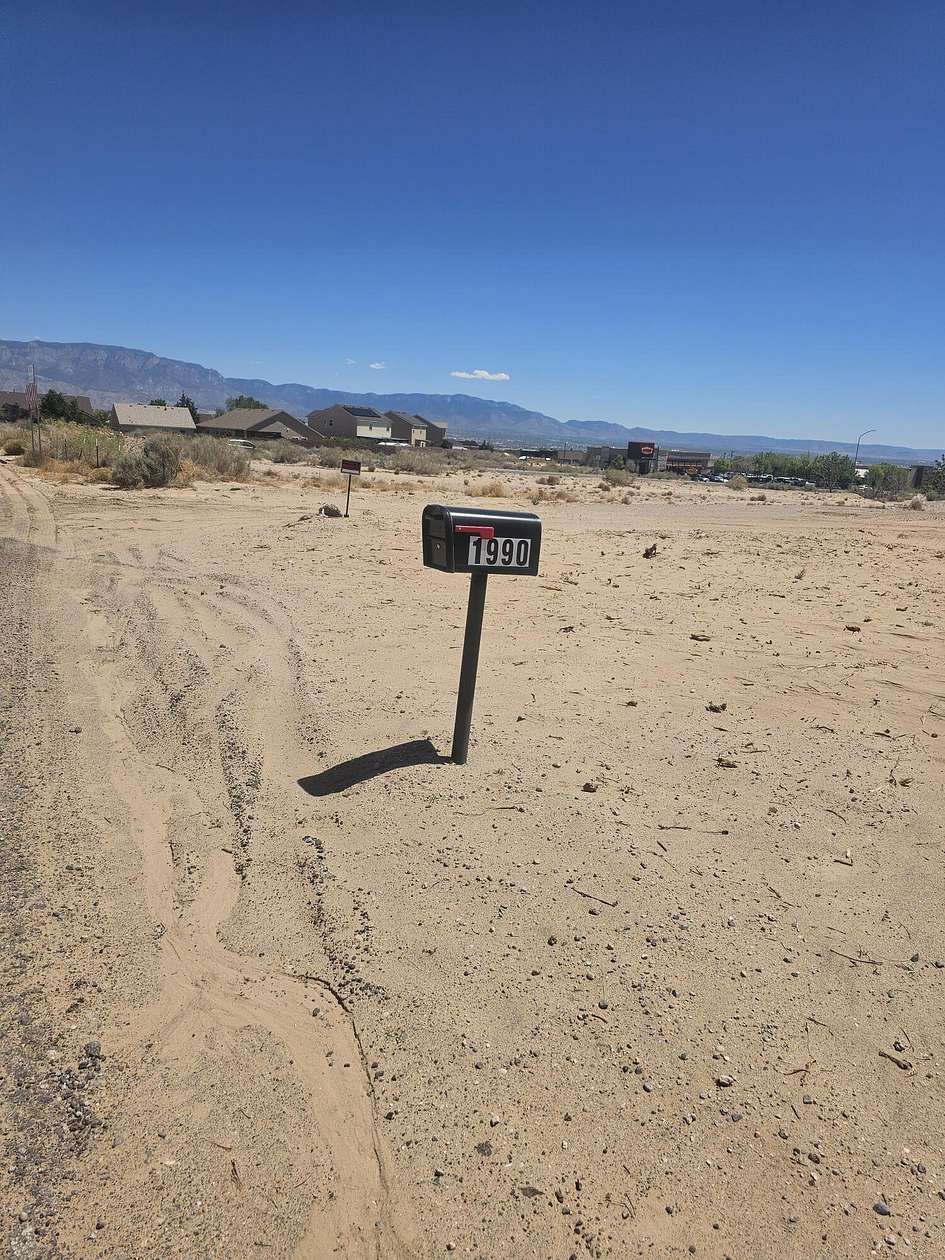 0.98 Acres of Residential Land for Sale in Rio Rancho, New Mexico