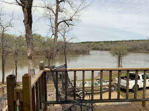 7.8 Acres of Improved Recreational Land for Sale in Grayson, Louisiana