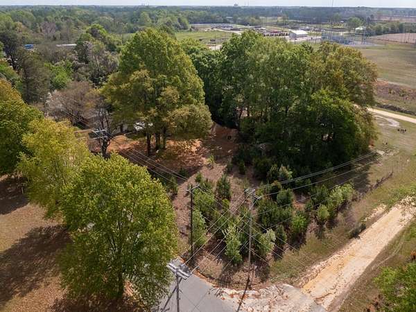 0.37 Acres of Residential Land for Sale in Laurinburg, North Carolina
