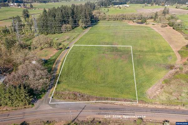 2 Acres of Residential Land for Sale in Lebanon, Oregon