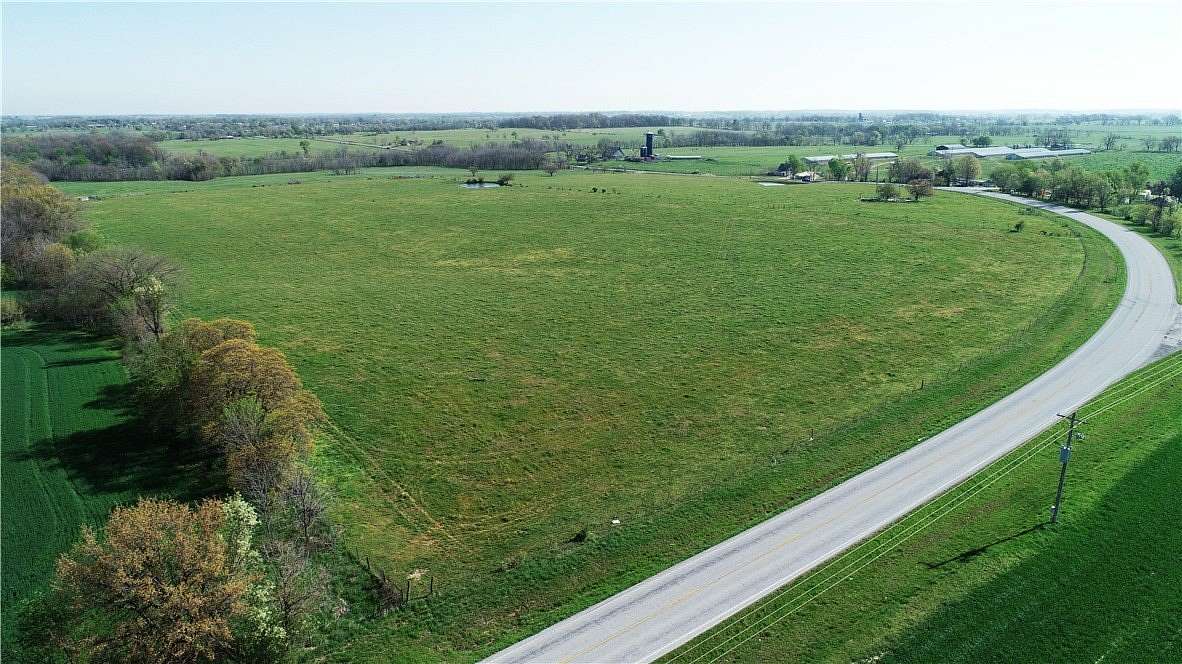 34.9 Acres of Agricultural & Residential Land for Sale in Rocky Comfort, Missouri